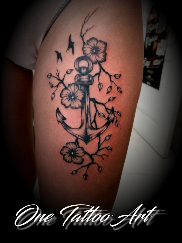 Ancre tatouage femme one tattoo art