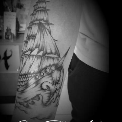 Bateau one tattoo art