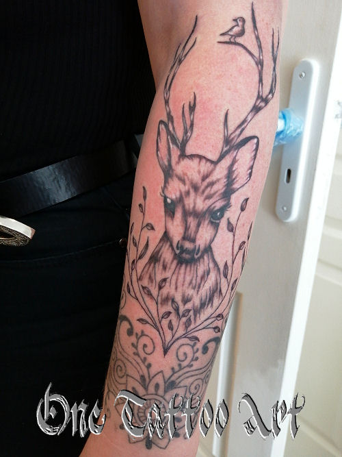 one tattoo art - cerf tattoo