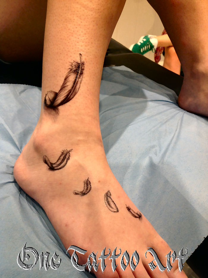 Plume ephemère - One Tattoo Art